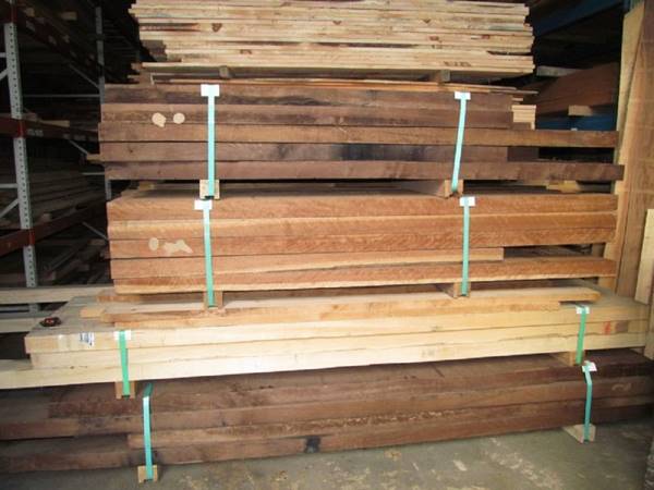 sàn gỗ nhập khẩu nga