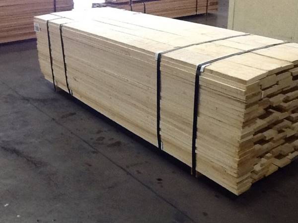 Giá gỗ tần bì xẻ nhập khẩu